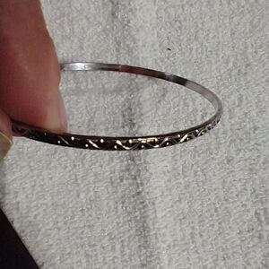 Silvertone bangle bracelet dots wavy lines